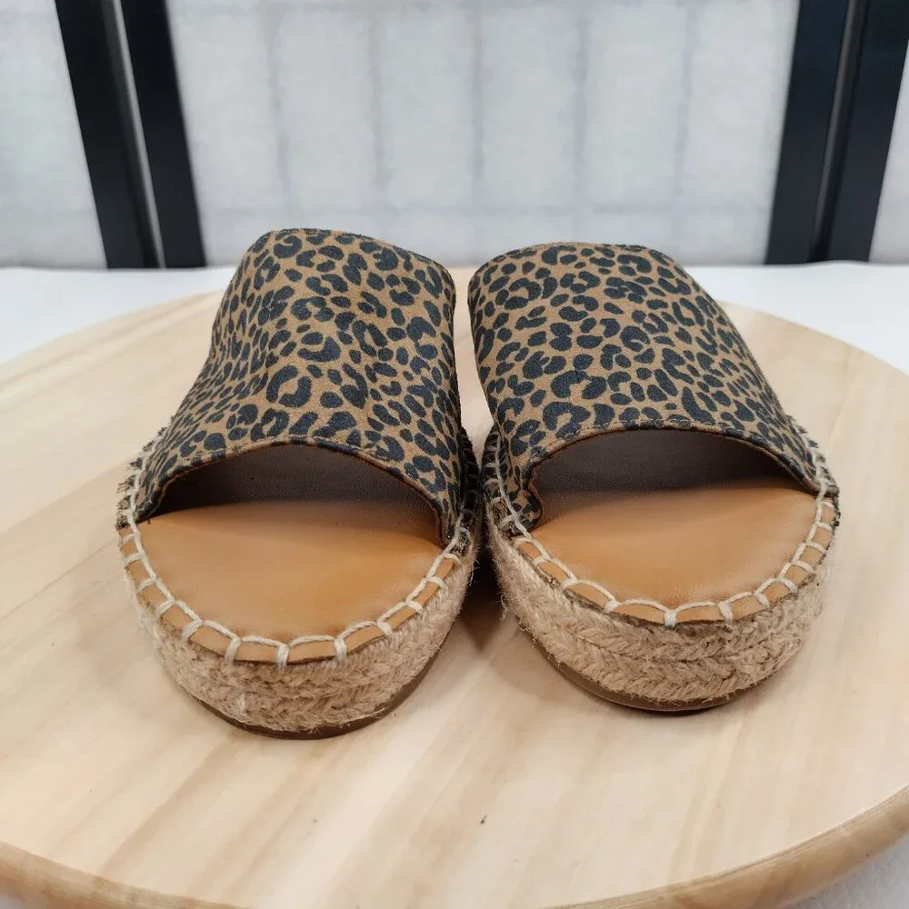 Old Navy Faux Suede Espadrille Tan & Black Sandals Women US 9